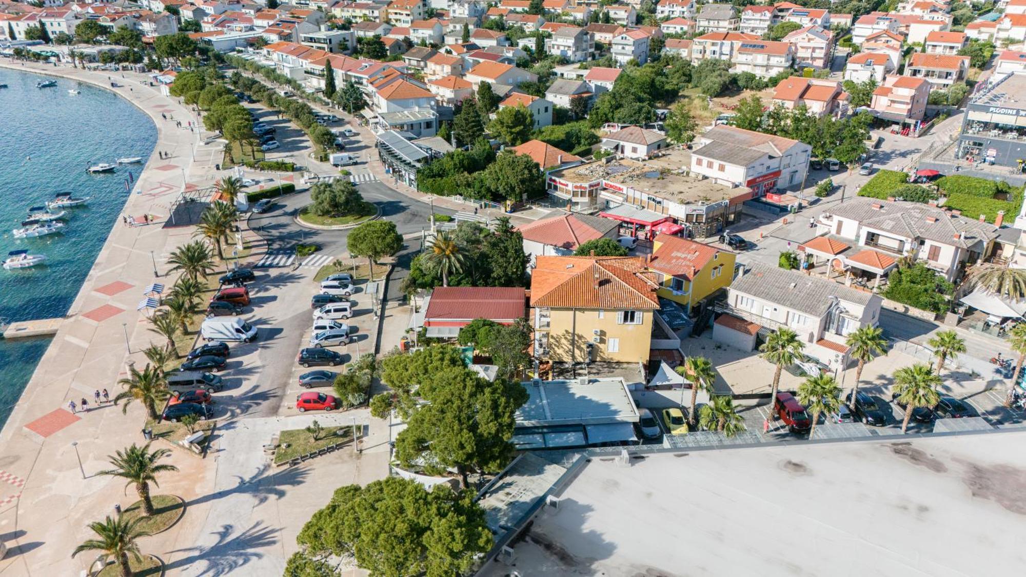 Hostel Casa La Cha Novalja Kültér fotó