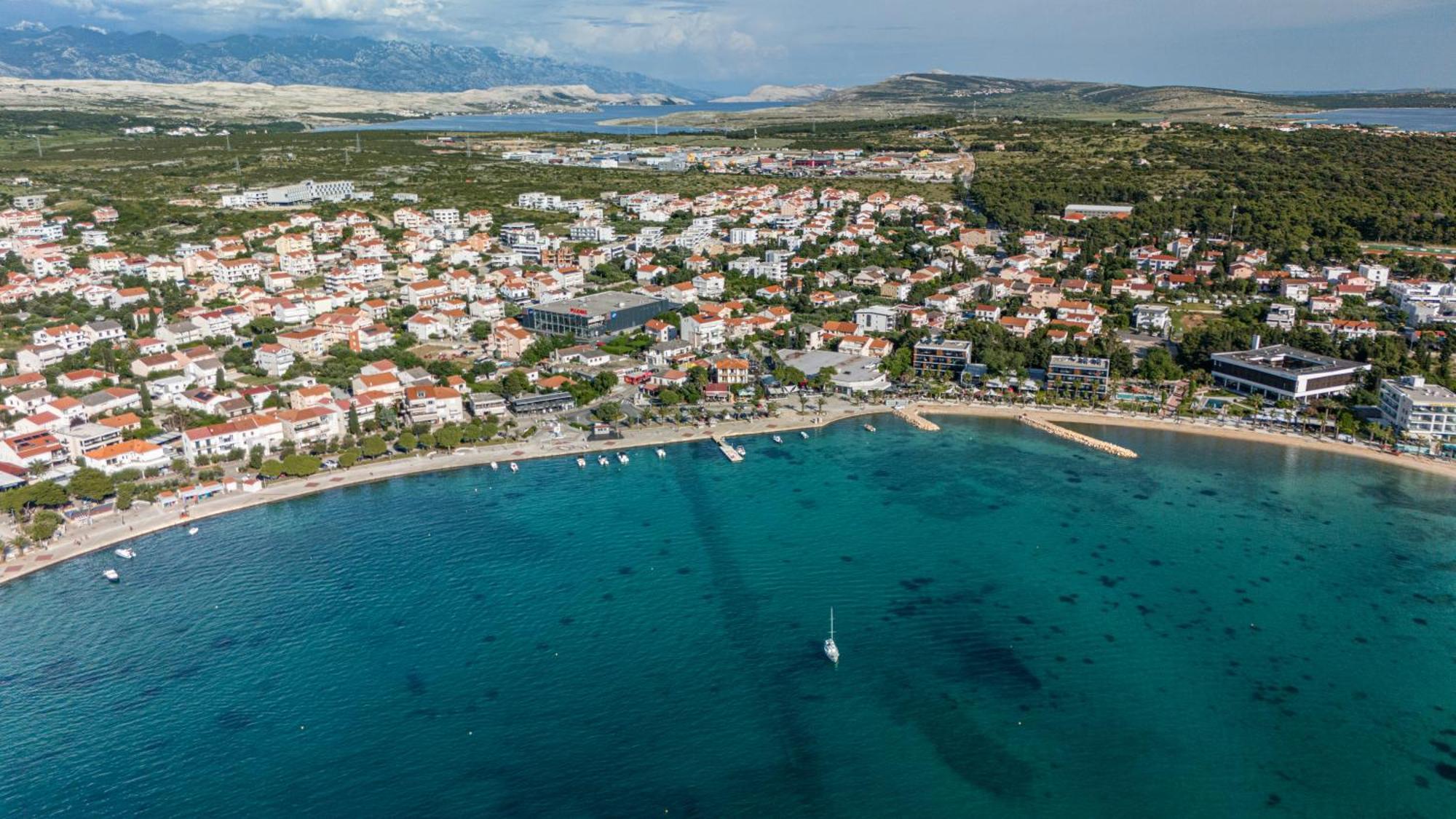 Hostel Casa La Cha Novalja Kültér fotó