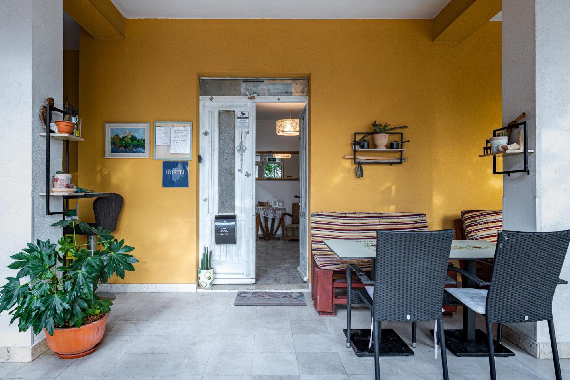 Hostel Casa La Cha Novalja Kültér fotó